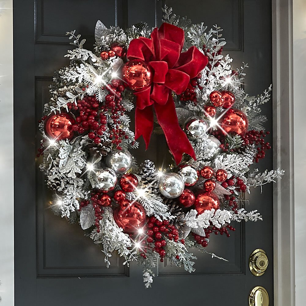 Adorno navideño LED sin cable, versátil para decoración interior/exterior, con temporizador automático.