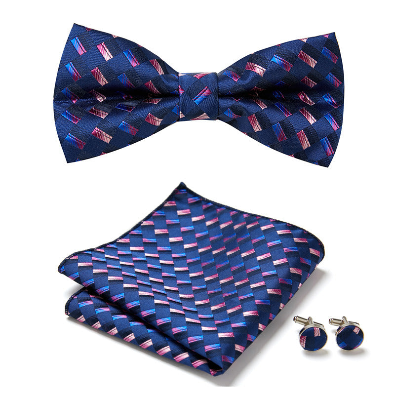 Elegante pajarita floral pre-atada, accesorio de moda masculina en poliéster. [[lstfy-media:7]]