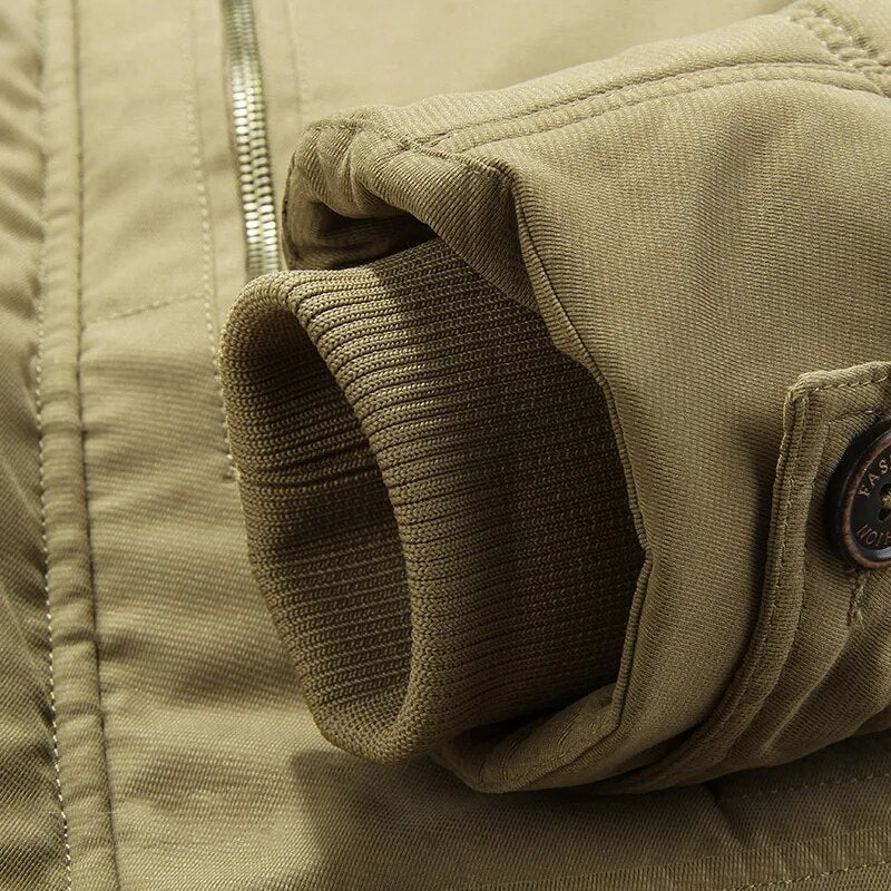 Parka de hombre con capucha, abrigo de invierno que ofrece calidez y confort premium.