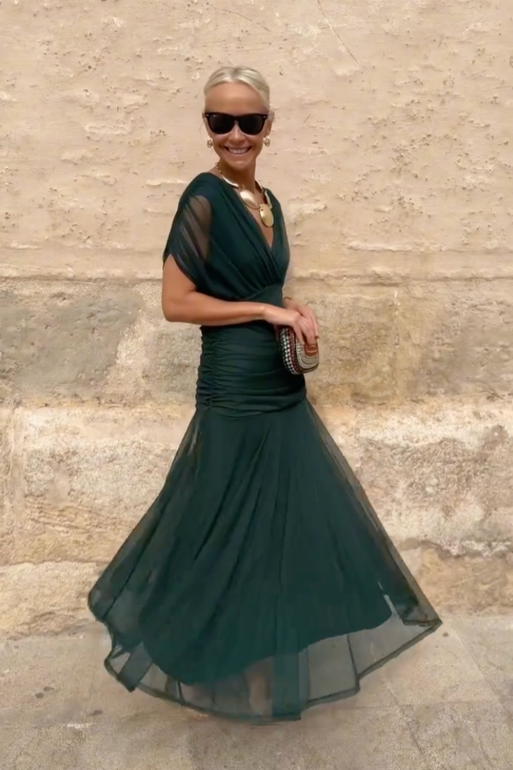 Vestido de noche formal para mujer, escote en V, corte maxi, ideal para un look elegante y moderno.