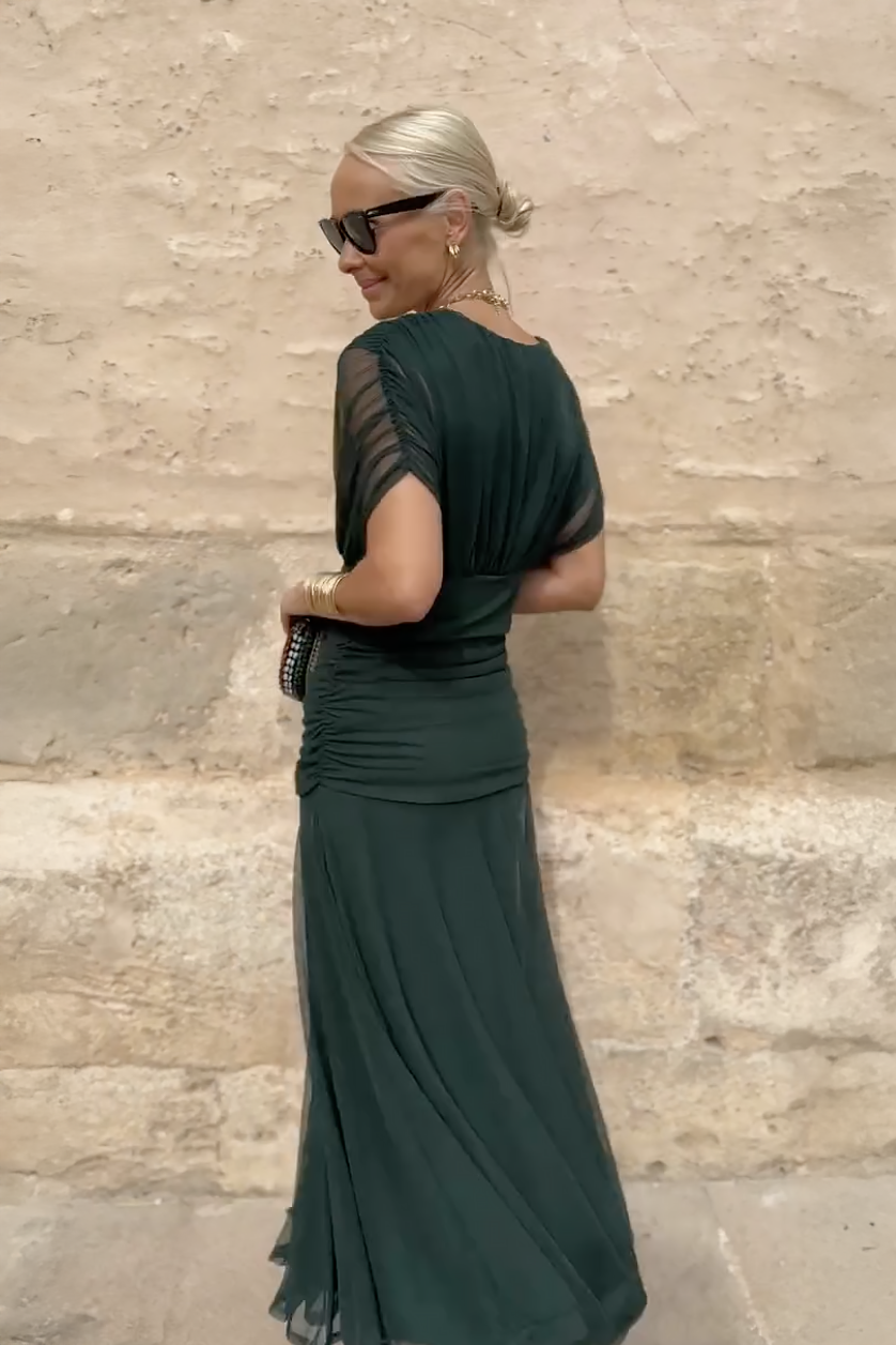 Lujoso vestido de fiesta maxi para mujer, con escote en V, perfecto para eventos especiales y formales.