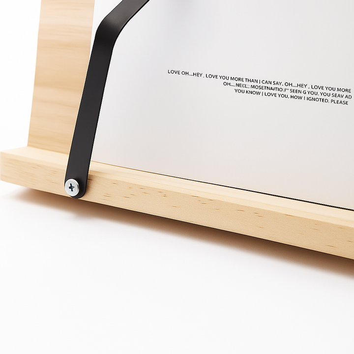 Soporte ergonómico para tablets y e-readers, ajustable para una visión óptima en cualquier lugar.