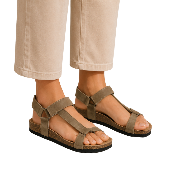 Sandalias hombre casuales beige para verano, estilo de dedo. Ideales para playa y paseo. Confort ligero.