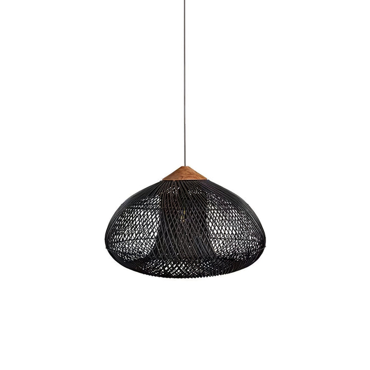 Iluminación cálida con lámpara colgante estilo arpa, diseño artesanal único.