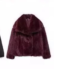 Abrigo de mujer, pelo sintético, solapa destacada, estilo versátil y cálido.