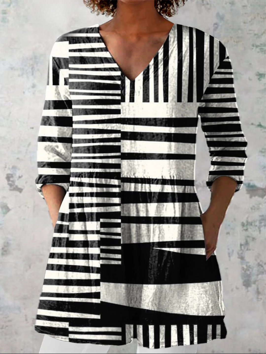 Blusa larga de mujer con estampado vibrante, ideal para verano. Estilo casual y suelto, muy cómoda y ligera.