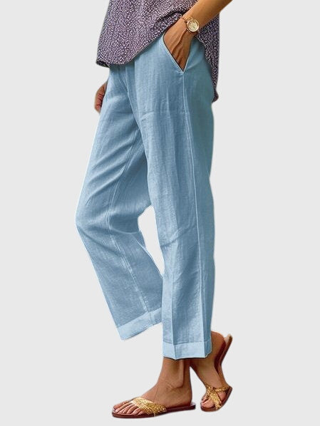 Pantalones casuales Ángela para mujer, cómodos y rectos, ideales para outfit de oficina o verano, en gris.