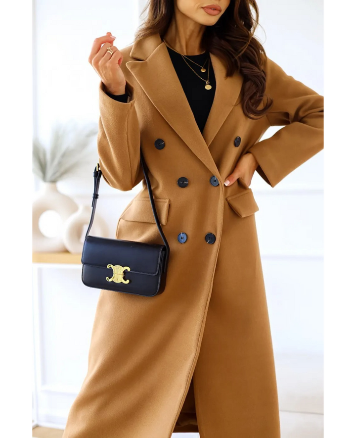 Trench coat mujer, doble botonadura, largo, ideal para un look profesional y chic.