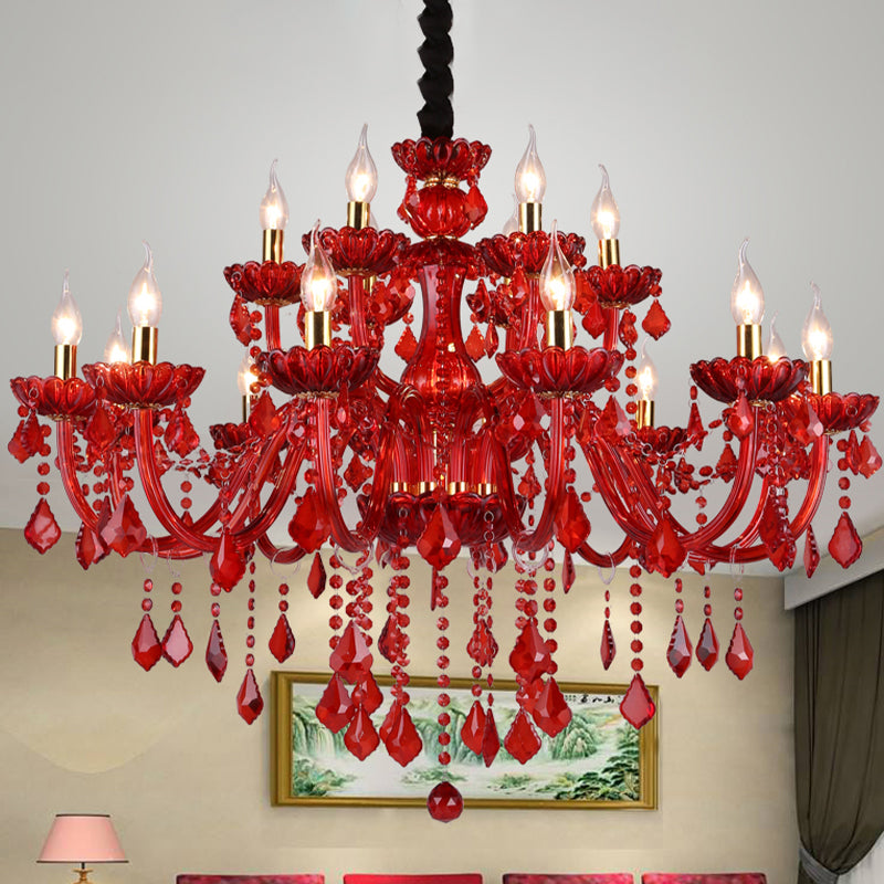 Moderna lámpara de techo Aurelia. Araña con cristal carmesí. Perfecta para decoración interior y lujo.