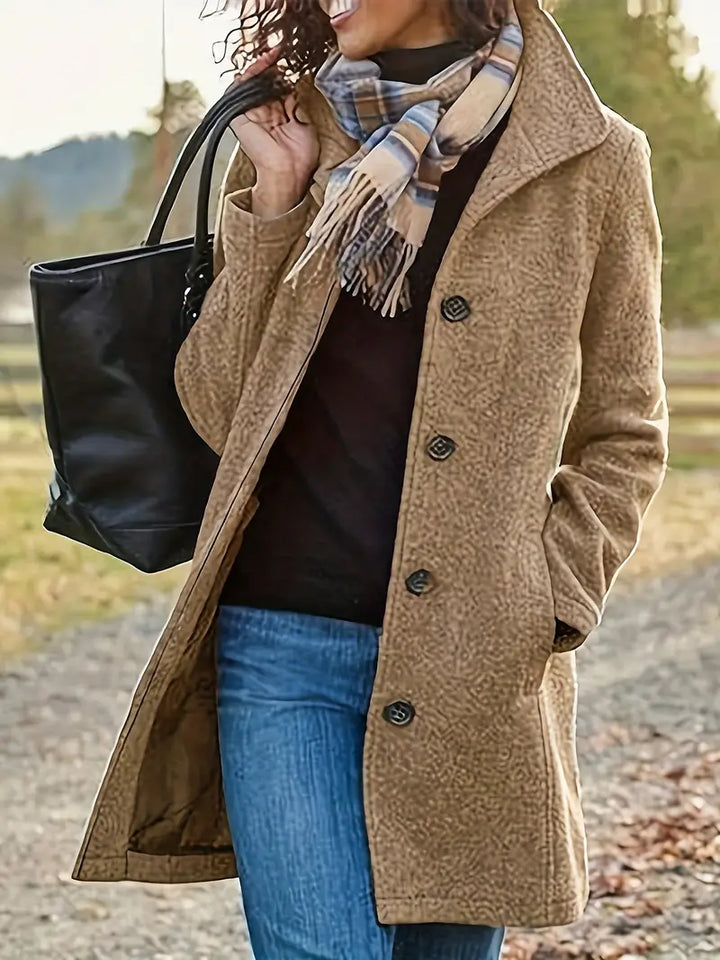 Abrigo de mujer ISABELLA, ropa exterior clásica que aporta calidez duradera, ideal para otoño e invierno.