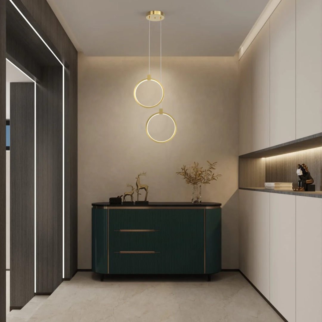 Luminaria colgante dorada de acero pulido, diseño contemporáneo. Luz LED para ambientes acogedores.