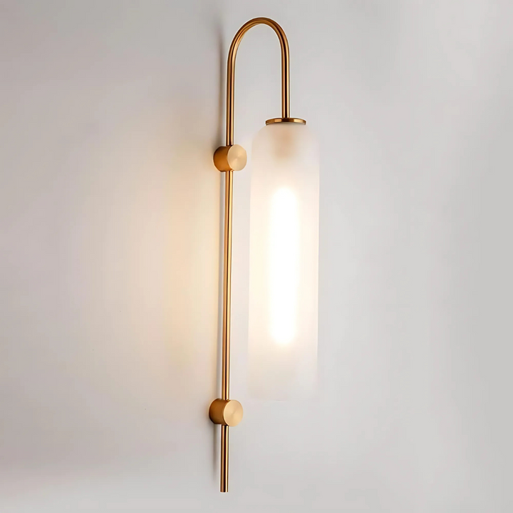 Lámpara LED de pared de vidrio, elegante y eficiente, para iluminación decorativa en dormitorios.