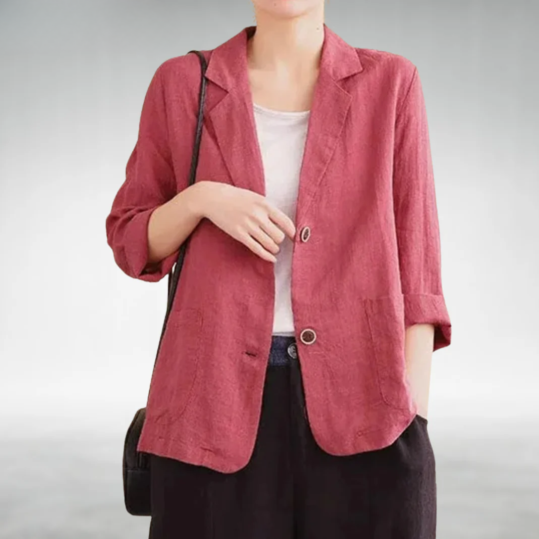 Blazer casual de mujer en azul, ideal para un estilo relajado y moderno. Chaqueta elegante y versátil.