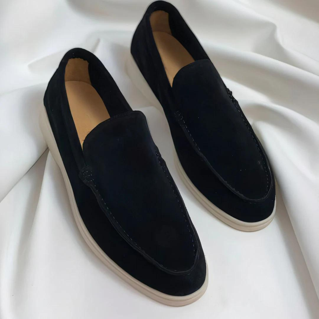 Zapatos mocasines de hombre, calzado veraniego de cuero, perfecto para un look casual y fresco con estilo.