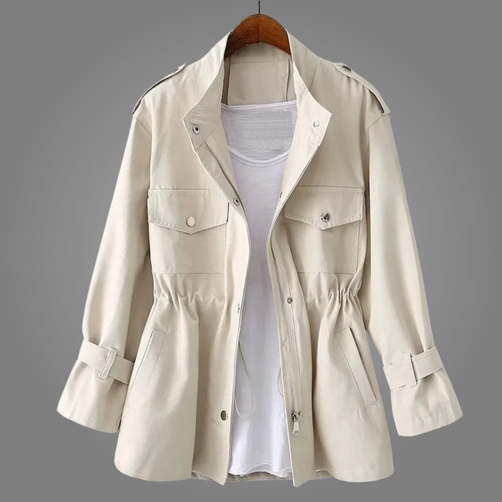 Abrigo de lana elegante para mujer, ideal para el invierno. Ofrece calidez y estilo atemporal.