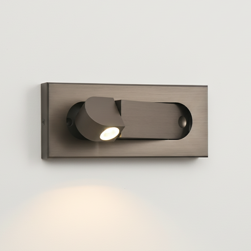 Lámpara de pared elegante y ajustable, proporciona luz de lectura y noche para dormitorios modernos.