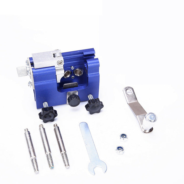 Herramienta universal para afilar cadenas de motosierra, fundamental para un mantenimiento eficaz.
