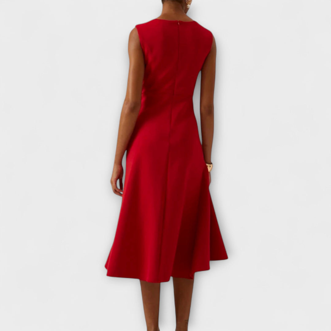 Look casual chic con vestido midi para mujer, sin mangas y con falda vuelo, perfecto para el verano.