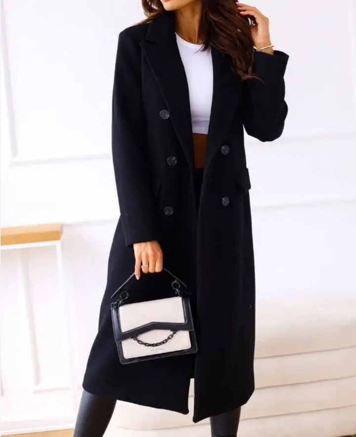 Abrigo de mujer estilizado, doble botonadura, color sólido, moda femenina para otoño.