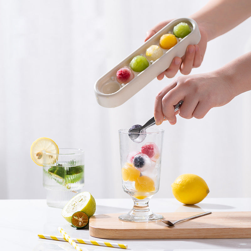 Utensilio de cocina: molde de silicona para 6 bolas de hielo grandes, ideal para enfriar bebidas y cócteles.