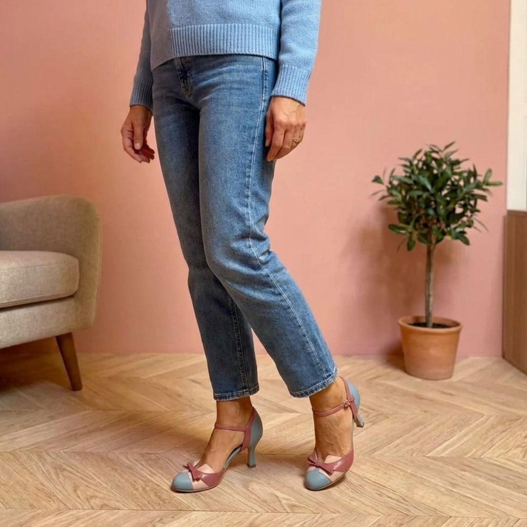 Zapato de tacón bloque para mujer, estilo vintage y elegante, con diseño cómodo y estable.