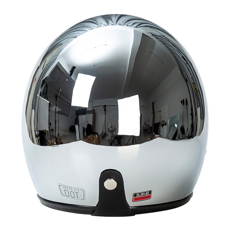 Casco de motocicleta retro plateado, abierto 3/4, compatible con DOT/ECE, para varios estilos de conducción.