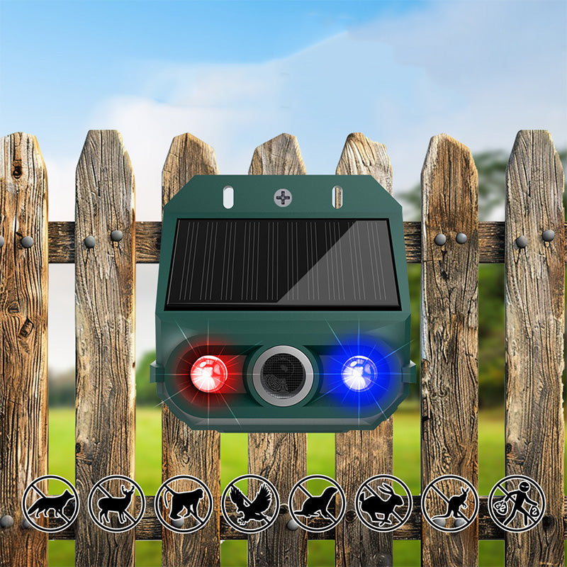 Repelente solar ultrasónico silencioso para jardín, eficaz contra plagas y animales. Protección exterior ecológica.
