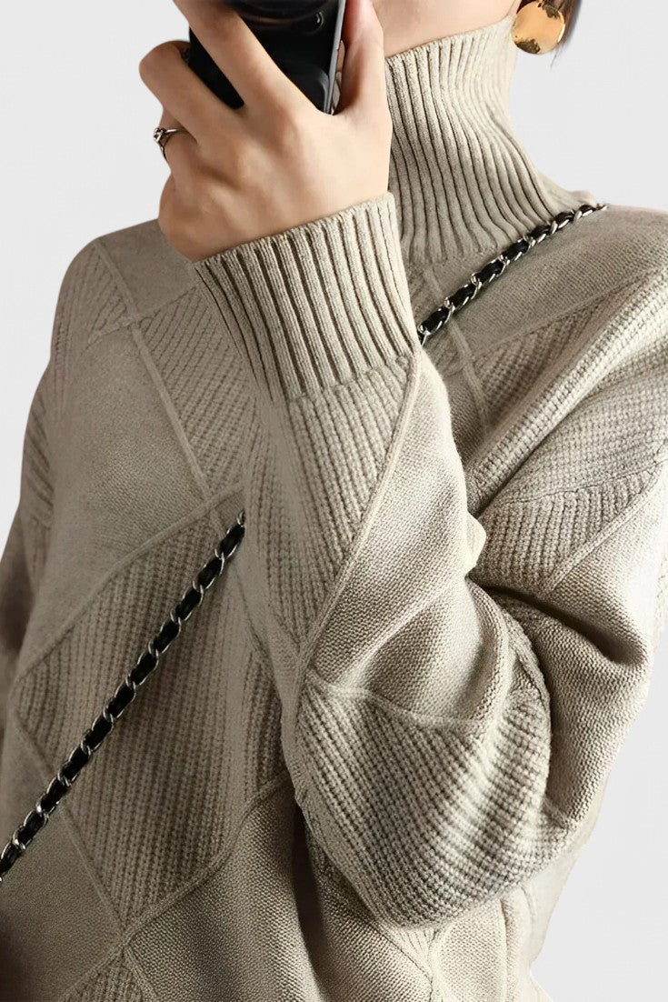 Jersey elegante de punto para mujer, con cuello alto, ofrece confort y estilo para otoño/invierno.