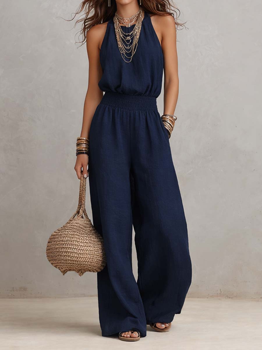 Mono de mujer versátil, halter, pierna ancha, espalda descubierta. Perfecto para la playa o un look elegante de verano.