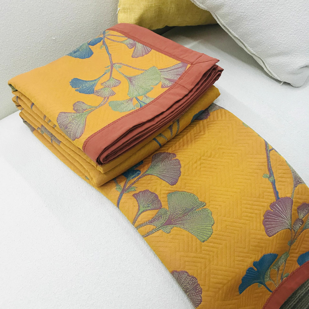 Colcha de algodón para cama, diseño jacquard reversible que ofrece máximo confort y calidez.