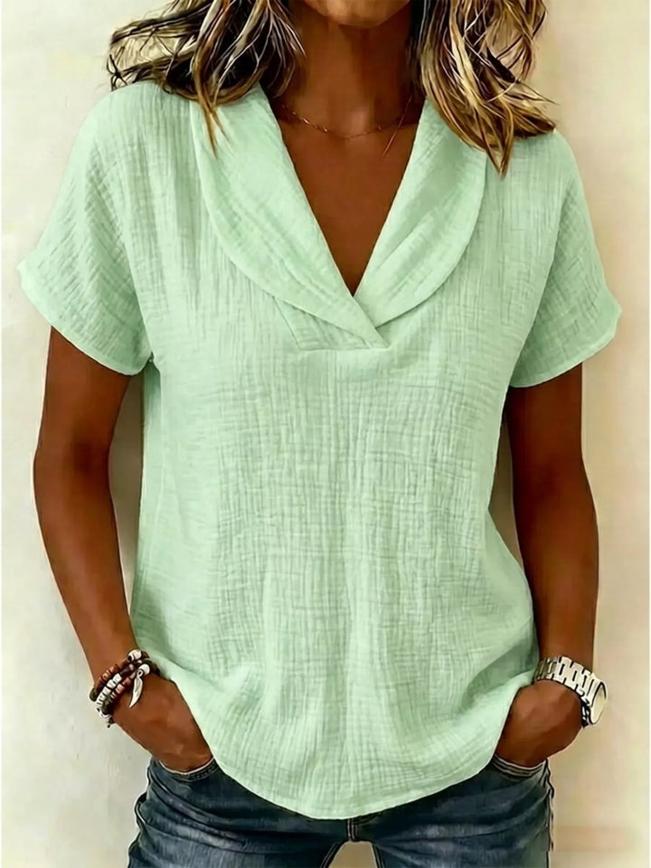 Blusa casual elegante de verano, manga corta texturizada, para mujer en tallas grandes, un must-have.