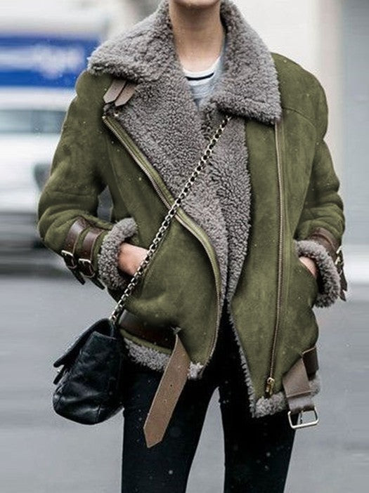 Confortable abrigo de invierno para mujer, talla grande. Ofrece gran calidez y estilo.