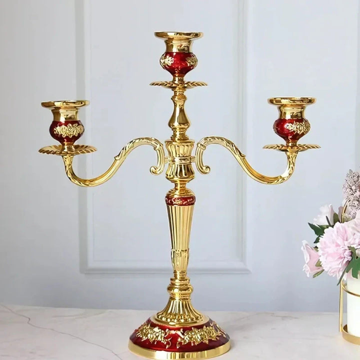 Porta velas de araña plateado, estilo europeo, para decoración de salón y ambiente acogedor.