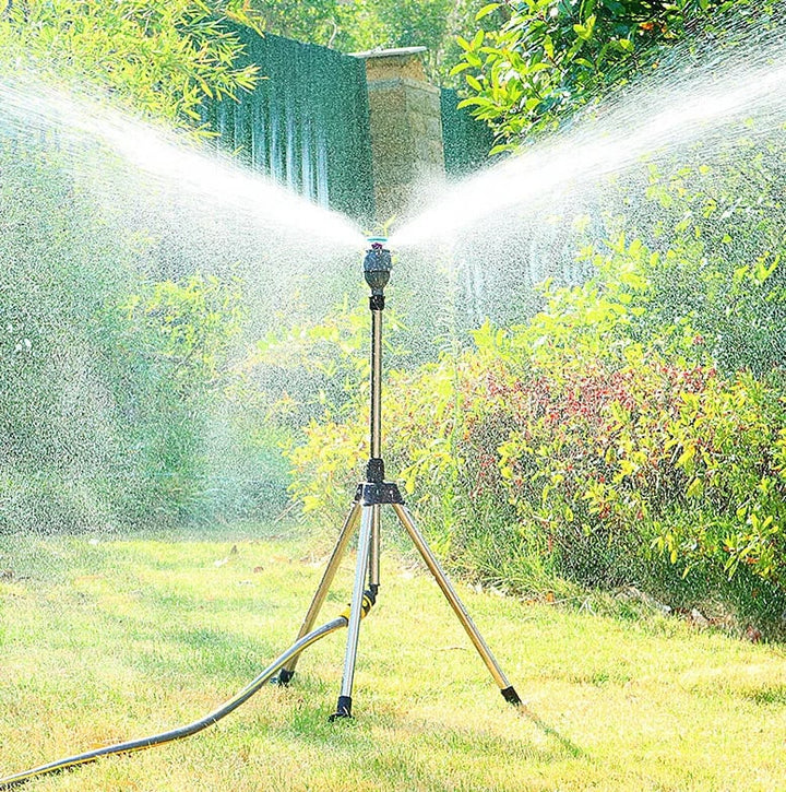 Aspersor de jardín con cobertura total 360° para riego de césped y plantas.