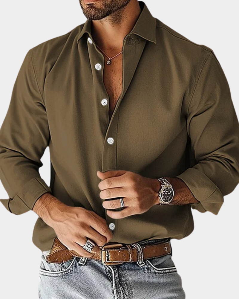Detalle del tejido de camisa hombre sin plancha. Elástica, transpirable y antiarrugas para máximo confort.