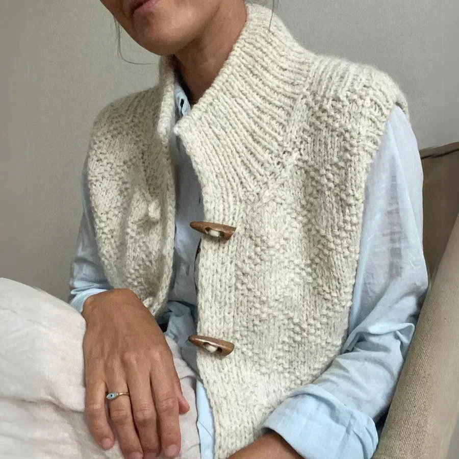 Chaleco elegante de mujer, suave y cálido para invierno. Ideal para estilo casual y capas.
