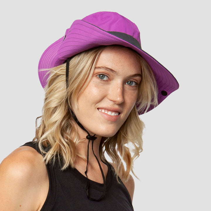 Sombrero de sol moderno para mujer, plegable, protección UV y transpirable para el verano.