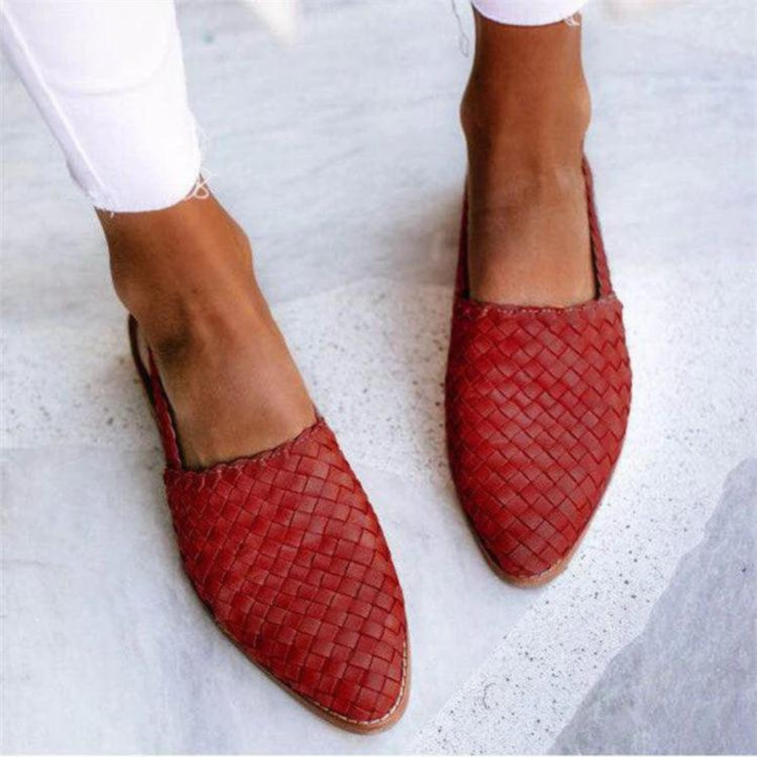 Balerinas de mujer ultra cómodas, con diseño slingback. Calzado fresco y elegante para primavera y verano, moda actual.