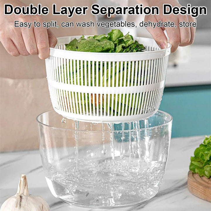 Centrifugador de ensalada negro, diseño ergonómico para un secado eficiente de tus vegetales.