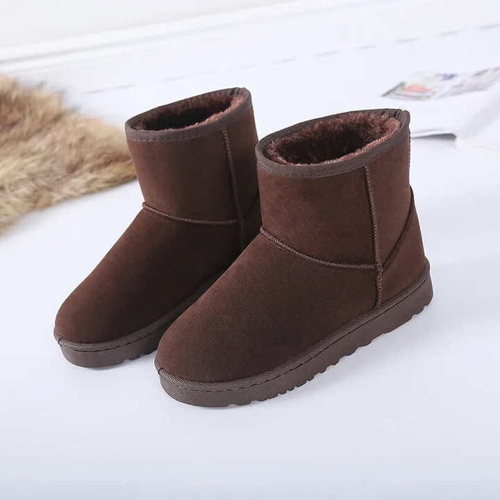 Botas de invierno antideslizantes para niñas, calzado infantil cálido y seguro para la nieve y el frío.