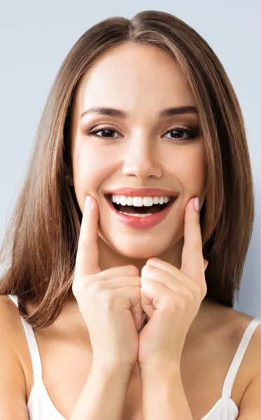 Obtén una sonrisa perfecta con carillas dentales estéticas unisex. Corrector dental temporal para blanqueamiento y dientes hermosos.