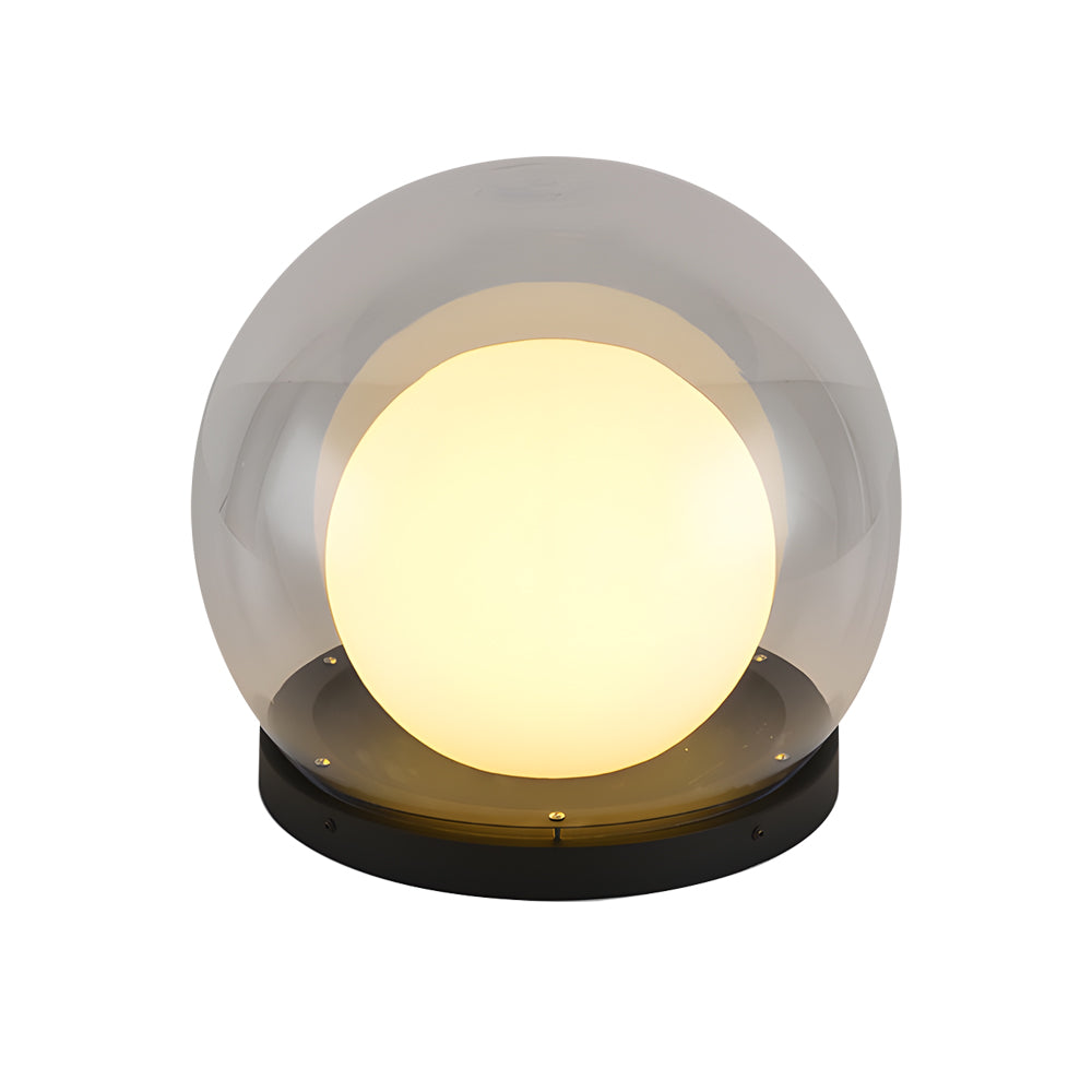 Lámpara LED esférica decorativa para jardín. Añade un toque moderno de luz a cualquier espacio exterior.