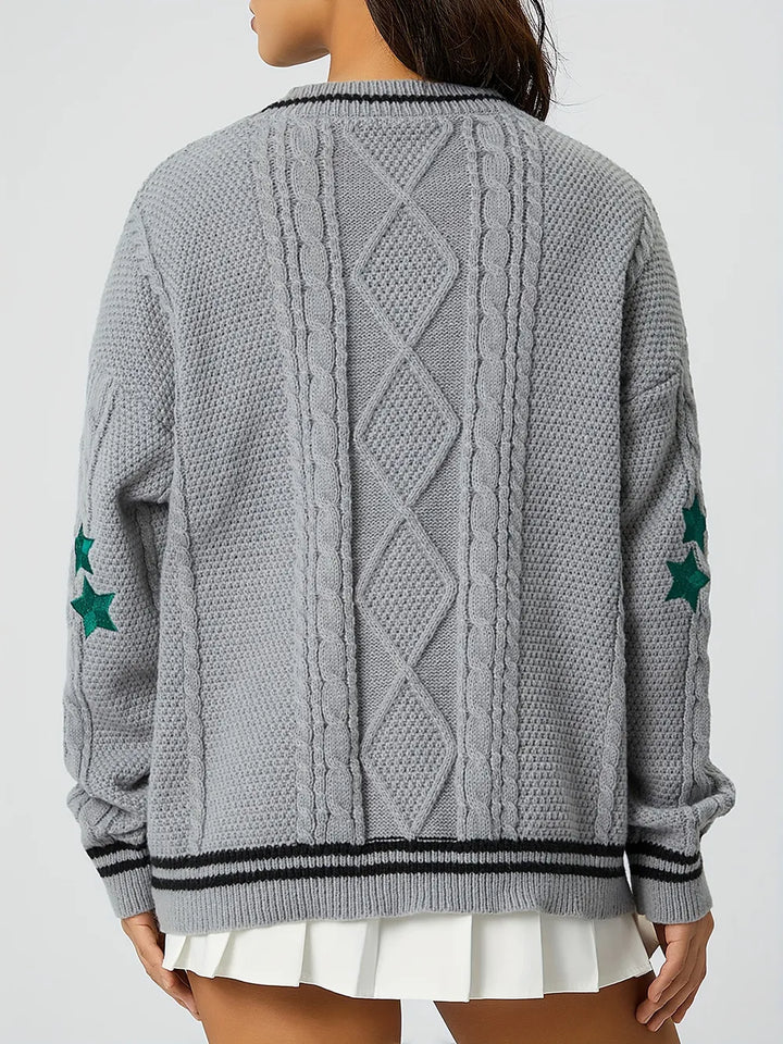 Moda otoño mujer: cárdigan elegante con estrellas, chaqueta de punto suave y cómoda.