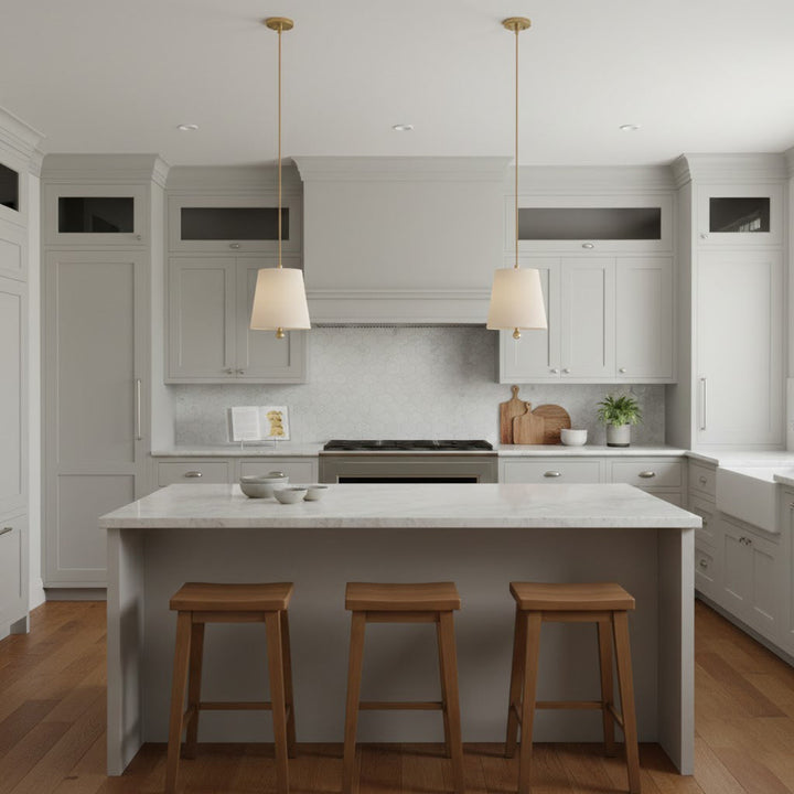 Iluminación decorativa: lámpara colgante de lino y latón. Diseño exclusivo para cualquier techo.