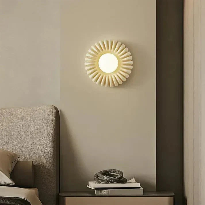 Luminaria LED de pared redonda, estilo contemporáneo para sala o pasillo.