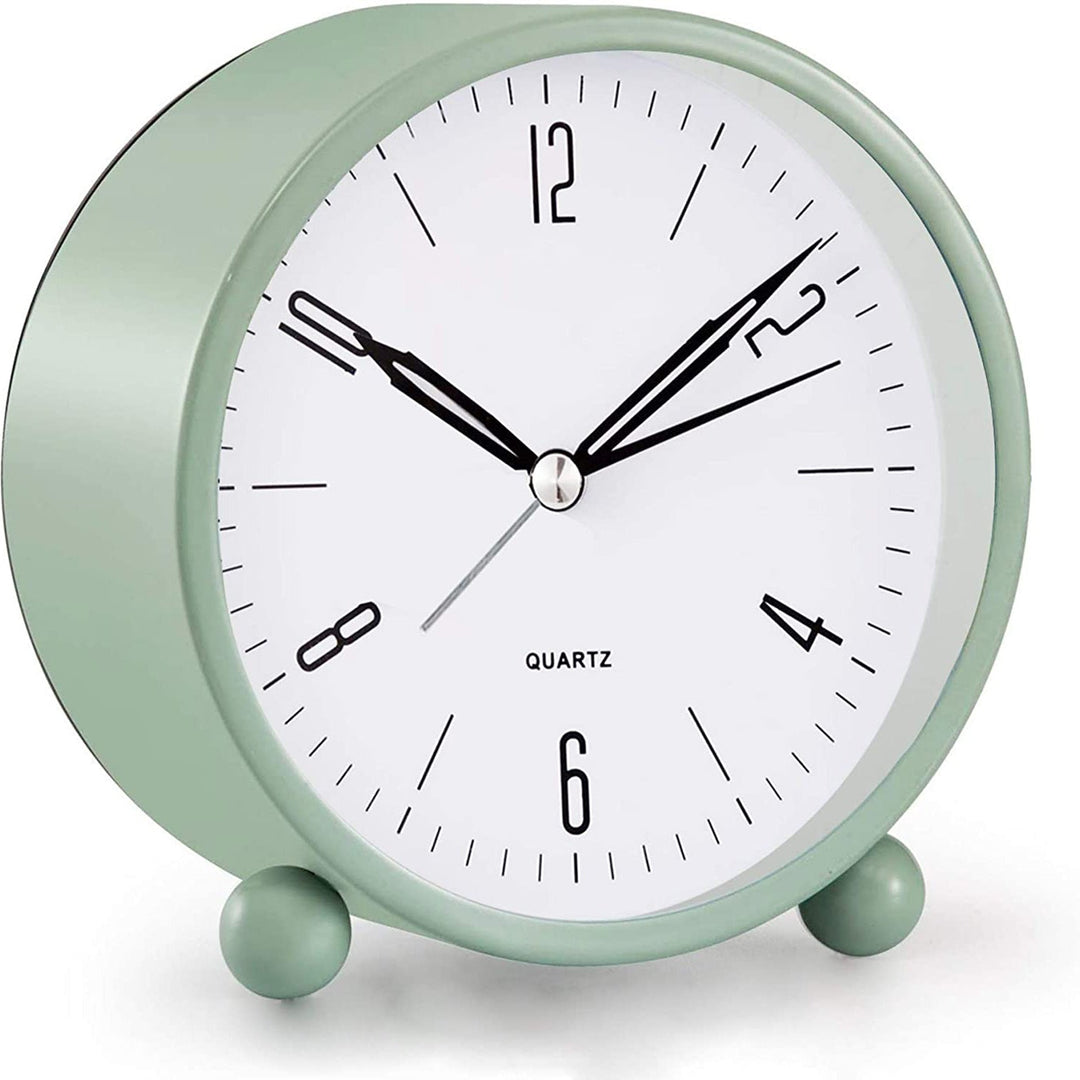 Reloj despertador sin tictac, fácil de usar, con esfera visible en la oscuridad.