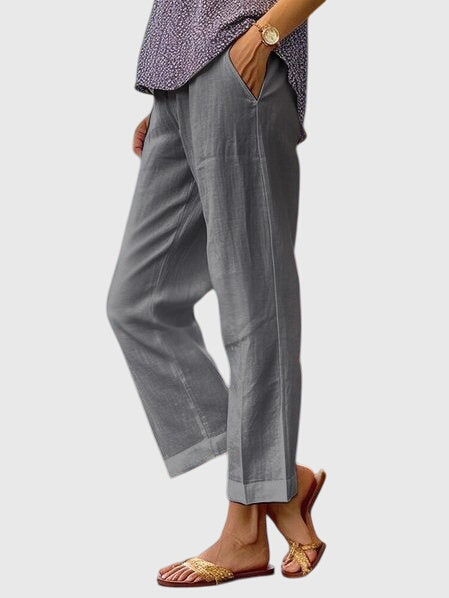 Pantalones elegantes Ángela para mujer en negro, ropa cómoda y versátil para moda femenina de verano.