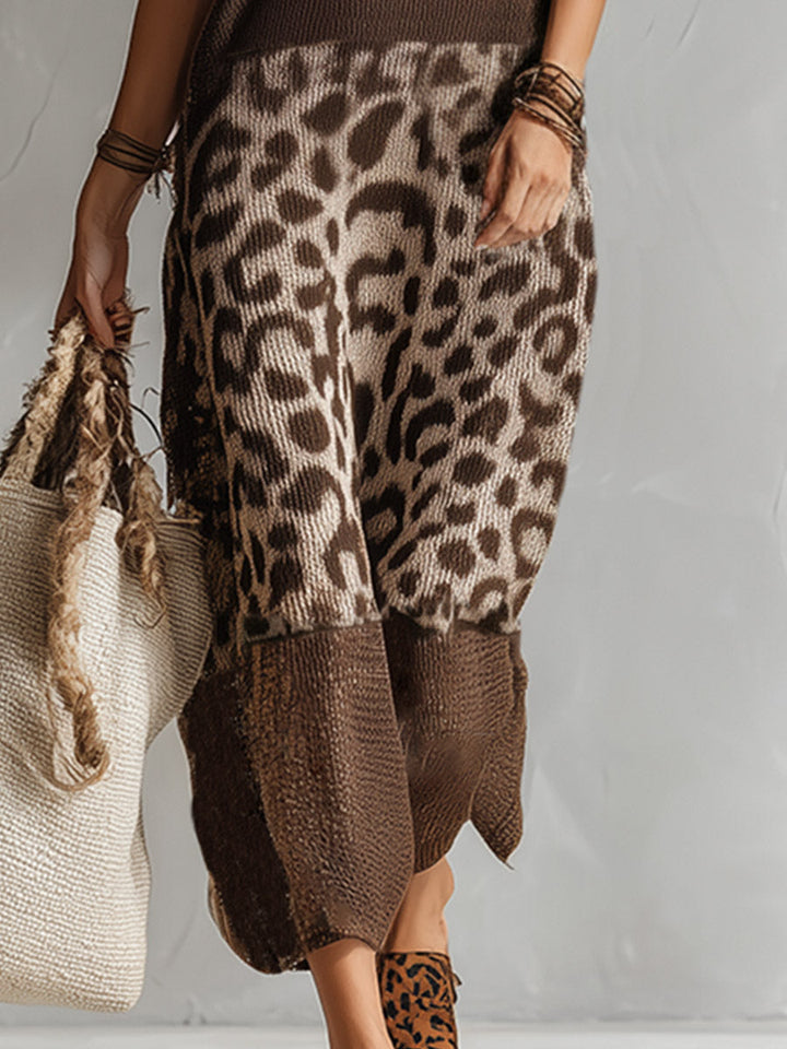 Vestido midi animal print leopardo para mujer. Ideal para look casual chic de verano o primavera, muy de moda.