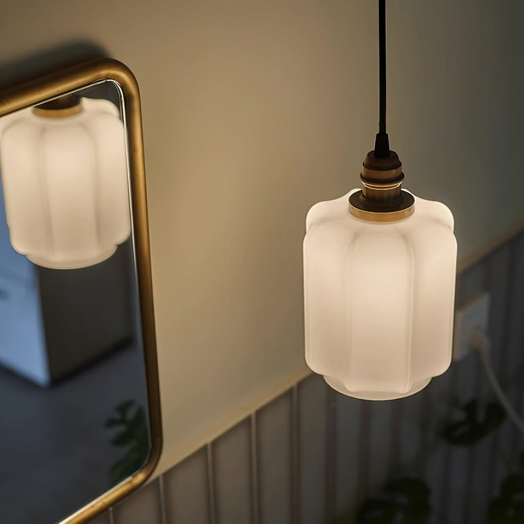 Iluminación decorativa: lámpara colgante minimalista, crea luz ambiente suave, perfecta para salón.