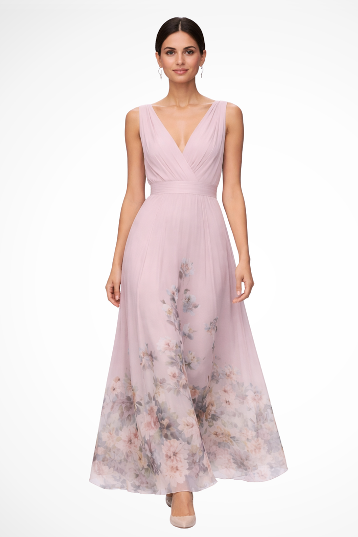 Vestido maxi floral elegante para mujer, sin mangas, corte fluido. Ideal para invitadas y ocasiones especiales de verano.